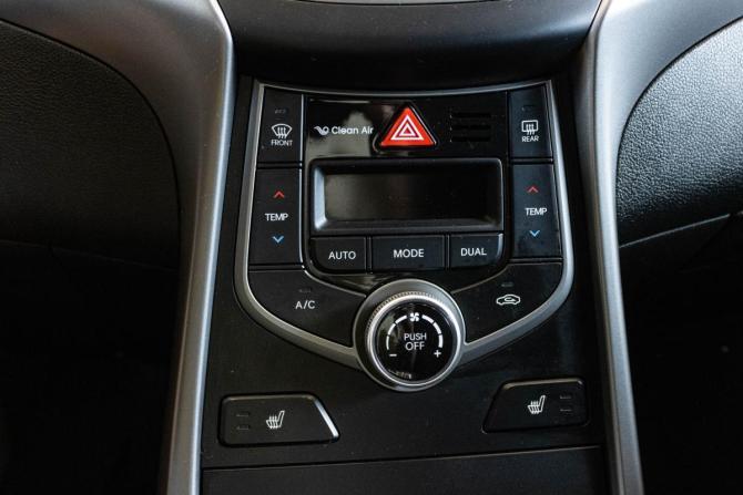 Hyundai Elantra V (MD) с пробегом 2014 года, цена 950 000 рублей, 176663 км, седан, Автокод Объявления