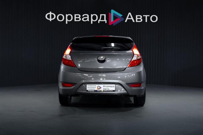 Hyundai Solaris I с пробегом 2012 года, цена 649 000 рублей, 195212 км, хэтчбек, Автокод Объявления