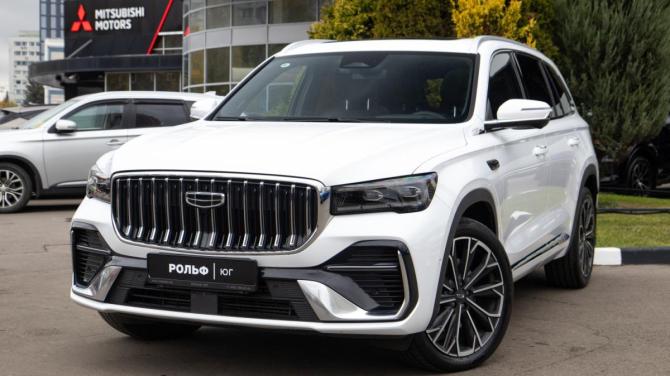 Geely Monjaro I Рестайлинг 2 (China Market) с пробегом 2025 года, цена 3 899 000 рублей, 10500 км, внедорожник, Автокод Объявления