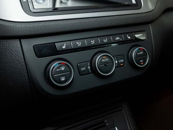 Volkswagen Tiguan I Рестайлинг с пробегом 2016 года, цена 1 770 000 рублей, 116500 км, внедорожник, Автокод Объявления