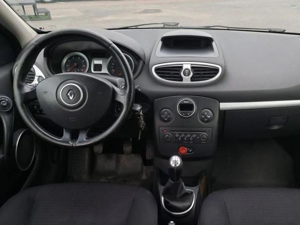 Renault Clio III с пробегом 2007 года, цена 419 000 рублей, 196219 км, хэтчбек, Автокод Объявления