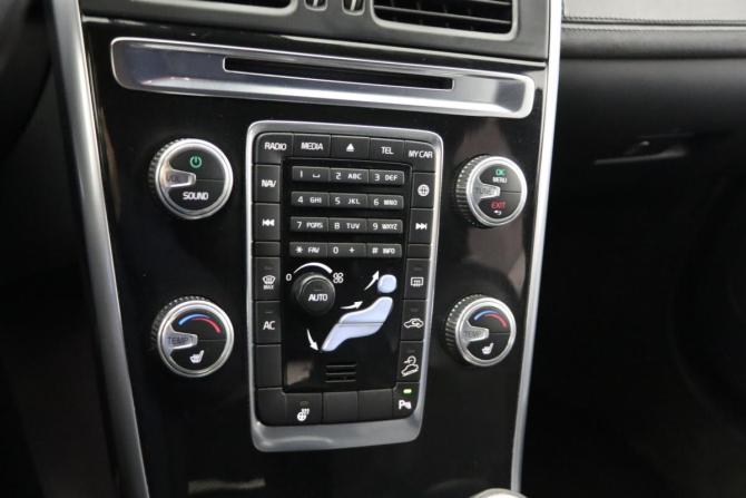 Volvo XC60 I Рестайлинг с пробегом 2014 года, цена 2 599 990 рублей, 139826 км, внедорожник, Автокод Объявления