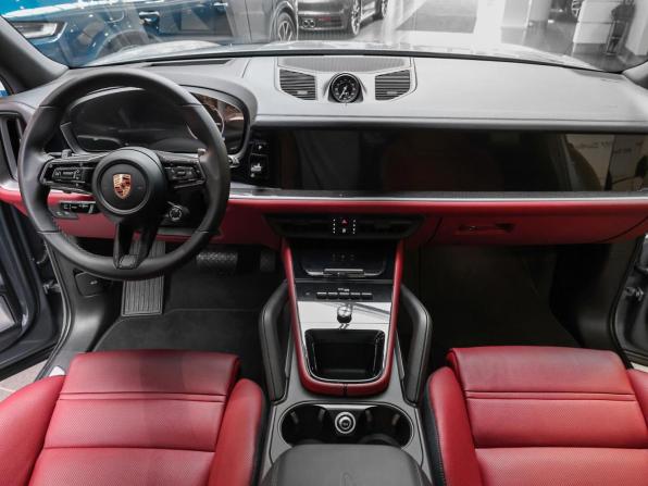 Porsche Cayenne III Рестайлинг с пробегом 2025 года, цена 17 500 000 рублей, 668 км, внедорожник, Автокод Объявления