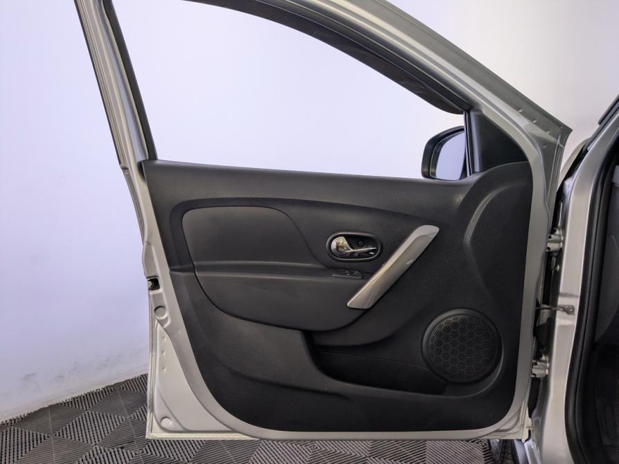 Renault Sandero II Москва  - изображение 19