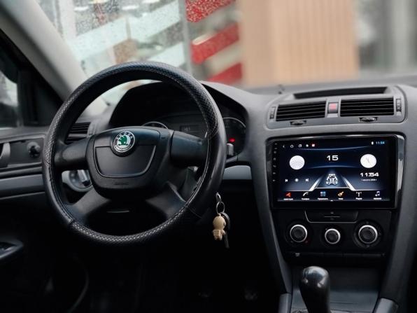 Skoda Octavia II (A5) Рестайлинг с пробегом 2011 года, цена 579 000 рублей, 296644 км, лифтбек, Автокод Объявления