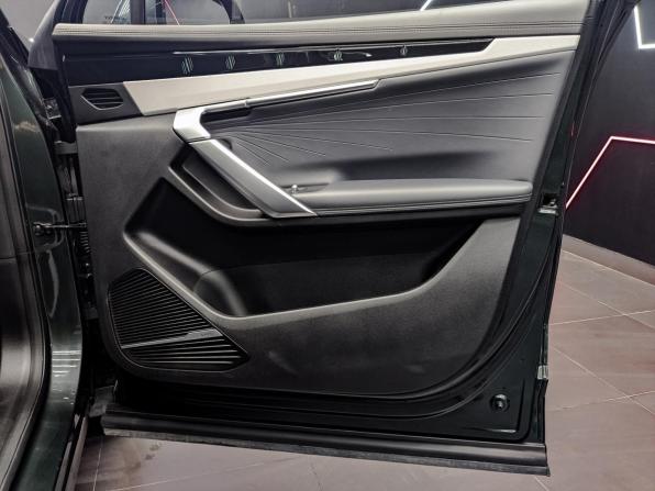 Geely Atlas II с пробегом 2024 года, цена 2 850 000 рублей, 43903 км, внедорожник, Автокод Объявления