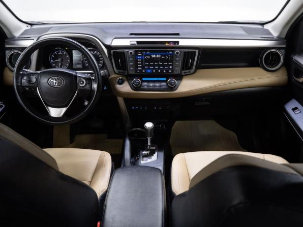 Toyota RAV4 IV (XA40) Рестайлинг с пробегом 2017 года, цена 1 990 000 рублей, 217038 км, внедорожник, Автокод Объявления