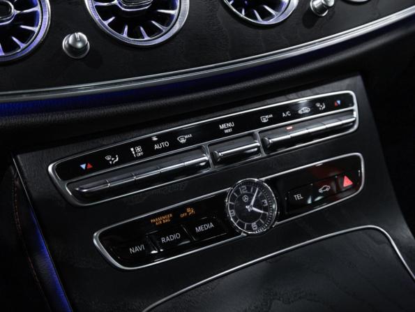 Mercedes-Benz E-Класс AMG V (W213) с пробегом 2018 года, цена 3 599 700 рублей, 148591 км, седан, Автокод Объявления