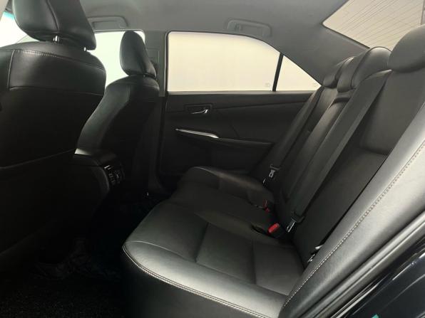 Toyota Camry VII (XV50) Рестайлинг с пробегом 2015 года, цена 1 999 000 рублей, 178071 км, седан, Автокод Объявления