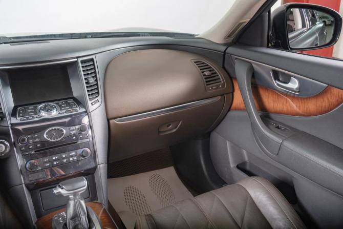 Infiniti FX II (S51) Рестайлинг с пробегом 2010 года, цена 1 399 000 рублей, 368000 км, внедорожник, Автокод Объявления