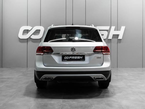 Volkswagen Teramont I с пробегом 2018 года, цена 2 846 372 рубля, 178518 км, внедорожник, Автокод Объявления