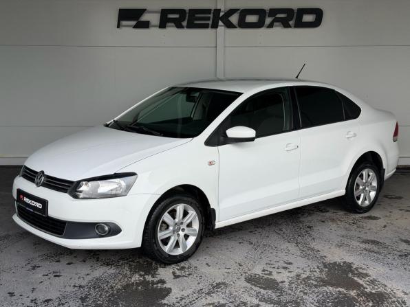 Volkswagen Polo V с пробегом 2014 года, цена 789 000 рублей, 222345 км, седан, Автокод Объявления