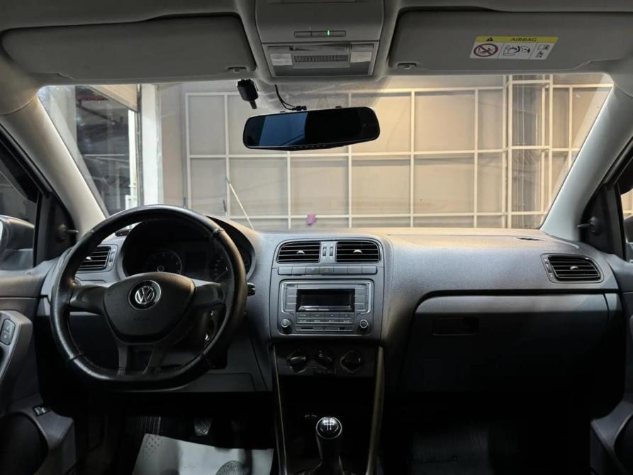 Volkswagen Polo V Рестайлинг Красноярск  - изображение 11