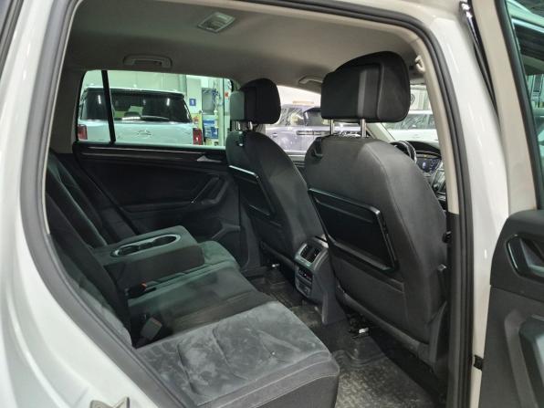 Volkswagen Tiguan II с пробегом 2017 года, цена 1 790 000 рублей, 209923 км, внедорожник, Автокод Объявления