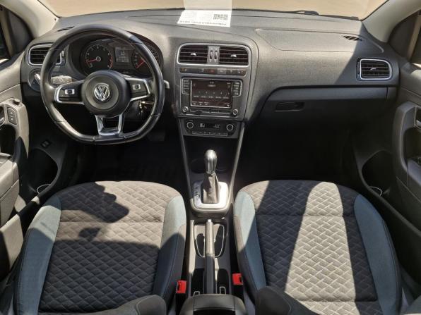 Volkswagen Polo V Рестайлинг с пробегом 2019 года, цена 1 512 000 рублей, 61509 км, седан, Автокод Объявления