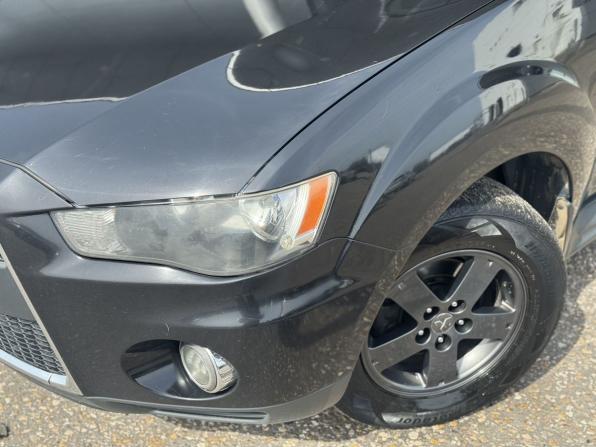Mitsubishi Outlander II Рестайлинг с пробегом 2011 года, цена 965 000 рублей, 287338 км, внедорожник, Автокод Объявления