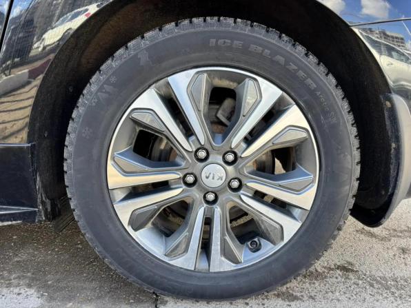 Kia Carnival III с пробегом 2018 года, цена 2 365 000 рублей, 115789 км, минивэн, Автокод Объявления