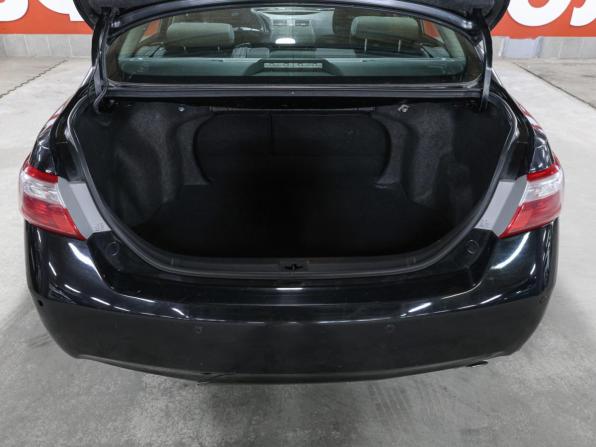 Toyota Camry VI (XV40) Рестайлинг с пробегом 2011 года, цена 1 179 000 рублей, 211267 км, седан, Автокод Объявления