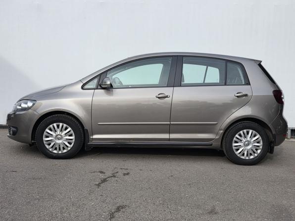 Volkswagen Golf Plus II с пробегом 2012 года, цена 730 000 рублей, 84607 км, хэтчбек, Автокод Объявления