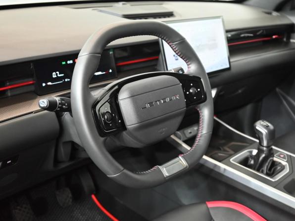 JETOUR DASHING I с пробегом 2024 года, цена 1 720 000 рублей, 42777 км, внедорожник, Автокод Объявления