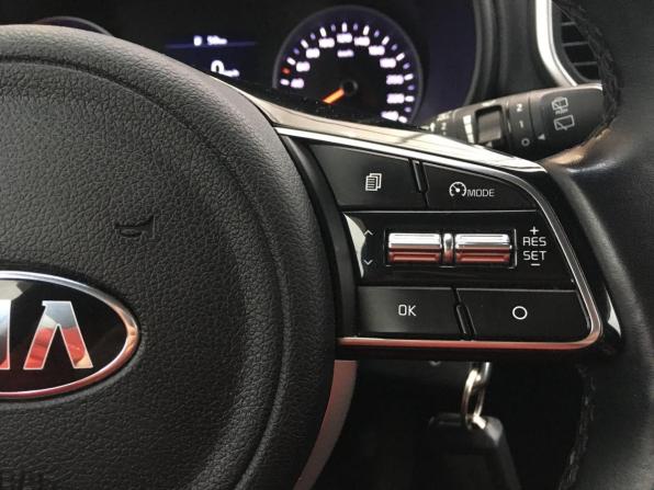 Kia Sportage IV Рестайлинг с пробегом 2020 года, цена 2 200 000 рублей, 113408 км, внедорожник, Автокод Объявления