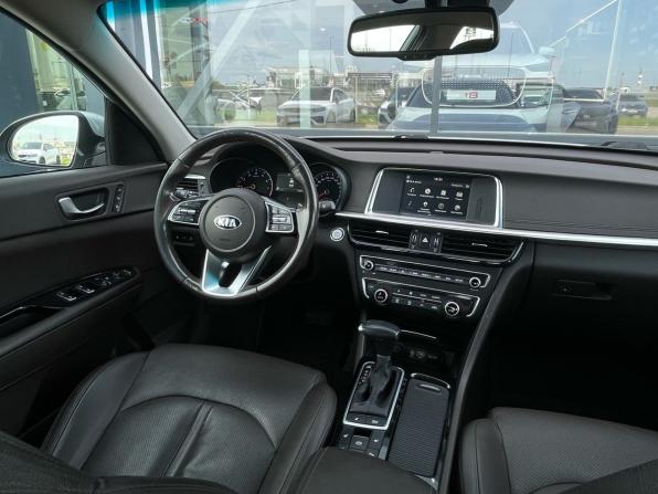 Kia Optima IV Рестайлинг с пробегом 2018 года, цена 1 615 000 рублей, 190000 км, седан, Автокод Объявления