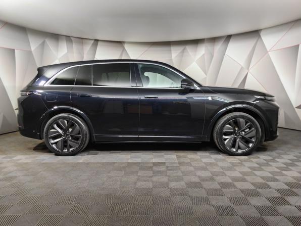 Li Auto (Lixiang) L7 I Рестайлинг с пробегом 2024 года, цена 5 700 000 рублей, 66600 км, внедорожник, Автокод Объявления