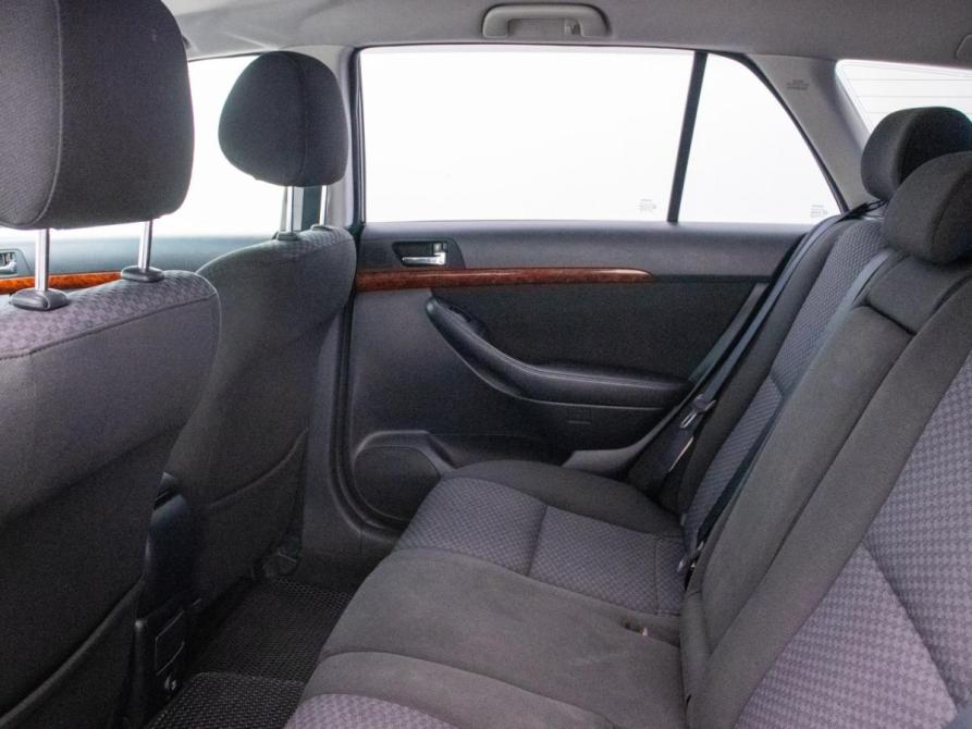 Toyota Avensis II Москва  - изображение 12