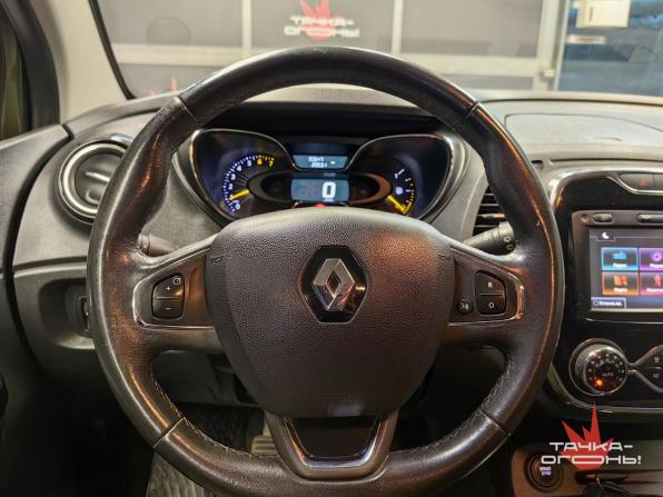 Renault Kaptur I с пробегом 2016 года, цена 1 638 000 рублей, 93000 км, внедорожник, Автокод Объявления
