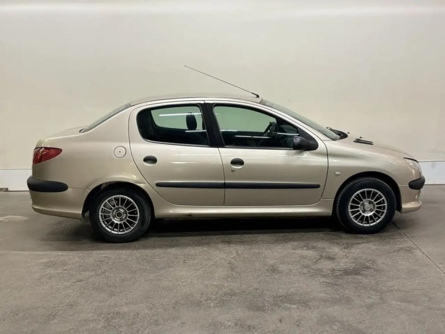 Peugeot 206 Саратов  - изображение 6