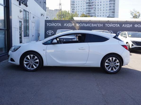 Opel Astra J Рестайлинг с пробегом 2012 года, цена 840 000 рублей, 111500 км, хэтчбек, Автокод Объявления