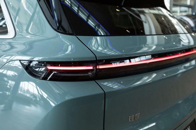 Новый Li Auto (Lixiang) L6 2025 года, цена 8 839 310 рублей, внедорожник, Автокод Объявления