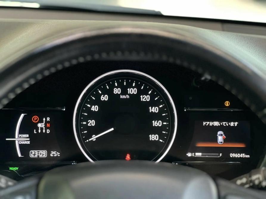 Honda Vezel I Екатеринбург  - изображение 17