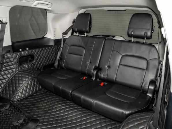 Toyota Land Cruiser 200 Series Рестайлинг 1 с пробегом 2013 года, цена 3 940 000 рублей, 281882 км, внедорожник, Автокод Объявления
