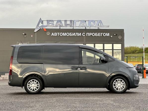 Hyundai Staria I с пробегом 2021 года, цена 4 700 000 рублей, 87385 км, минивэн, Автокод Объявления