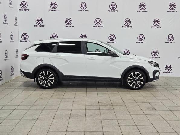 Lada (ВАЗ) Vesta I Рестайлинг (NG) с пробегом 2025 года, цена 1 564 000 рублей, 10992 км, универсал, Автокод Объявления