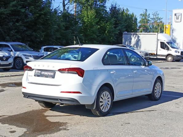 Skoda Rapid II с пробегом 2021 года, цена 1 385 000 рублей, 177213 км, лифтбек, Автокод Объявления