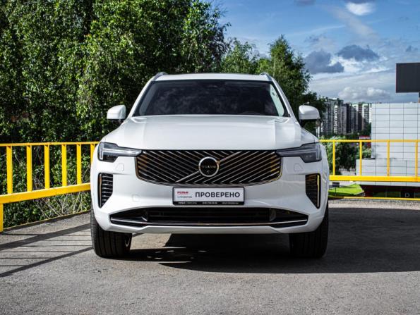 Volvo XC90 II Рестайлинг 2 с пробегом 2025 года, цена 7 600 000 рублей, 11606 км, внедорожник, Автокод Объявления