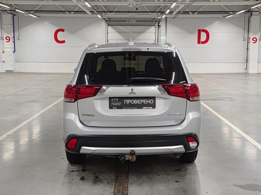 Mitsubishi Outlander III Рестайлинг 2 Казань  - изображение 7
