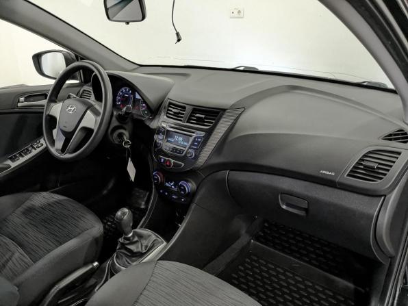 Hyundai Solaris I Рестайлинг с пробегом 2016 года, цена 965 000 рублей, 198060 км, седан, Автокод Объявления