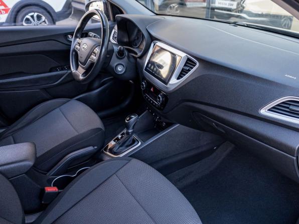 Hyundai Solaris II с пробегом 2019 года, цена 1 494 256 рублей, 95000 км, седан, Автокод Объявления