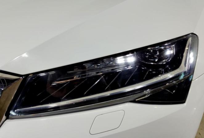 Skoda Superb III Рестайлинг с пробегом 2019 года, цена 2 680 000 рублей, 78050 км, лифтбек, Автокод Объявления