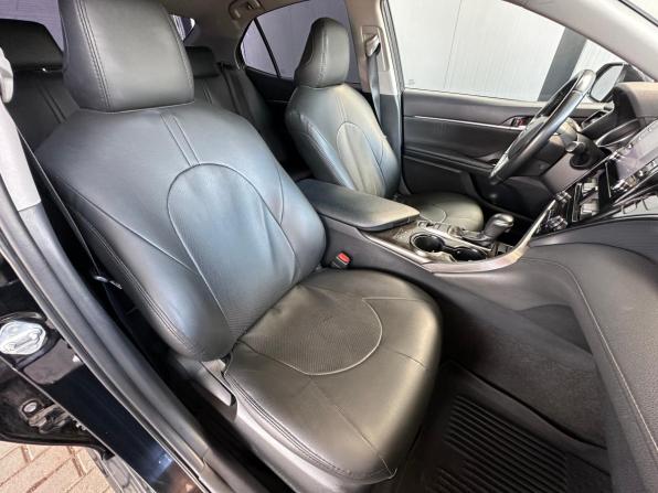 Toyota Camry VIII (XV70) Рестайлинг с пробегом 2021 года, цена 2 650 000 рублей, 146900 км, седан, Автокод Объявления