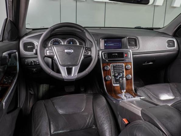 Volvo S60 II с пробегом 2010 года, цена 849 000 рублей, 242682 км, седан, Автокод Объявления
