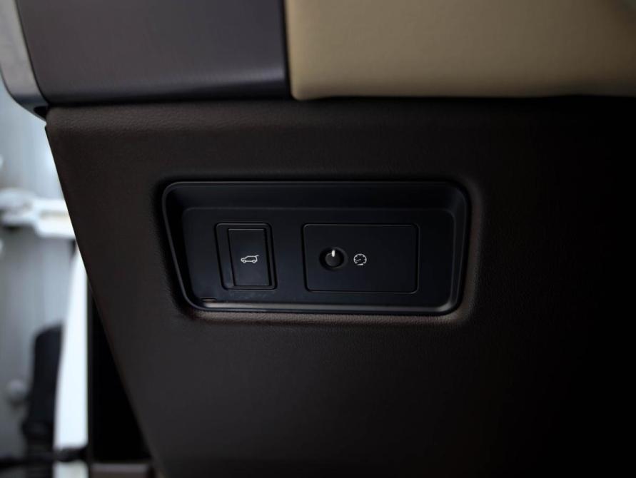Land Rover Range Rover Sport II Рестайлинг Санкт-Петербург  - изображение 28