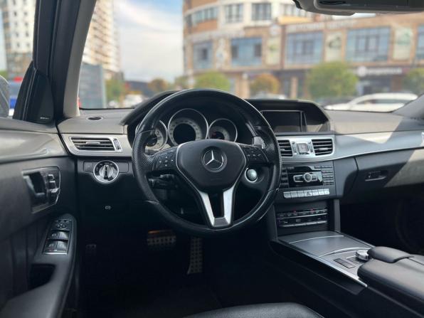Mercedes-Benz E-Класс IV (W212 S212 C207) Рестайлинг с пробегом 2013 года, цена 1 990 000 рублей, 257000 км, седан, Автокод Объявления