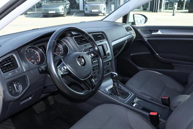 Volkswagen Golf VII с пробегом 2013 года, цена 988 000 рублей, 147778 км, хэтчбек, Автокод Объявления
