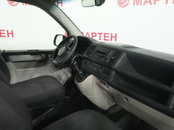 Volkswagen Caravelle T6 с пробегом 2017 года, цена 2 149 000 рублей, 190879 км, минивэн, Автокод Объявления
