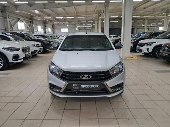 Lada (ВАЗ) Vesta I с пробегом 2021 года, цена 1 050 000 рублей, 113210 км, седан, Автокод Объявления