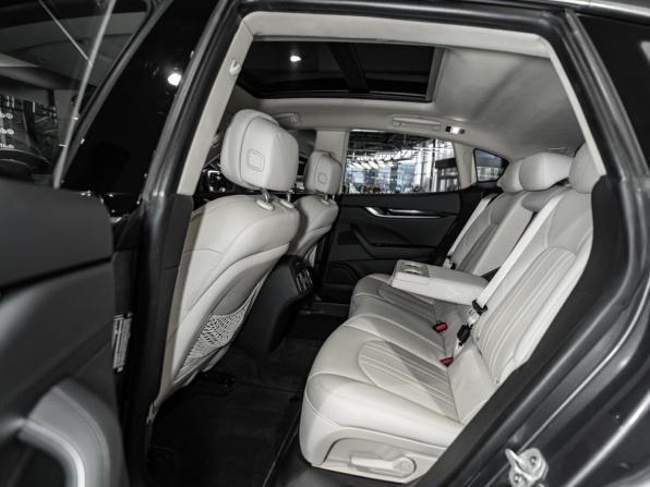 Maserati Levante I Рестайлинг с пробегом 2022 года, цена 6 377 000 рублей, 59667 км, внедорожник, Автокод Объявления